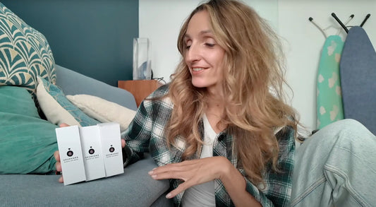 Waarom parfum op enkels sprayen?